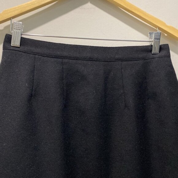 Black Pencil Skirt Classic Wool skirt Size medium - Picture 4 of 10